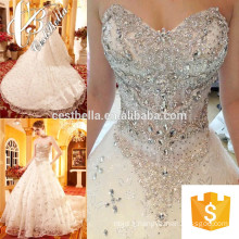 Robe de mariée coûteuse 2017 Robe de mariée en dentelle Long train perles brillantes perles lourdes robe de mariée